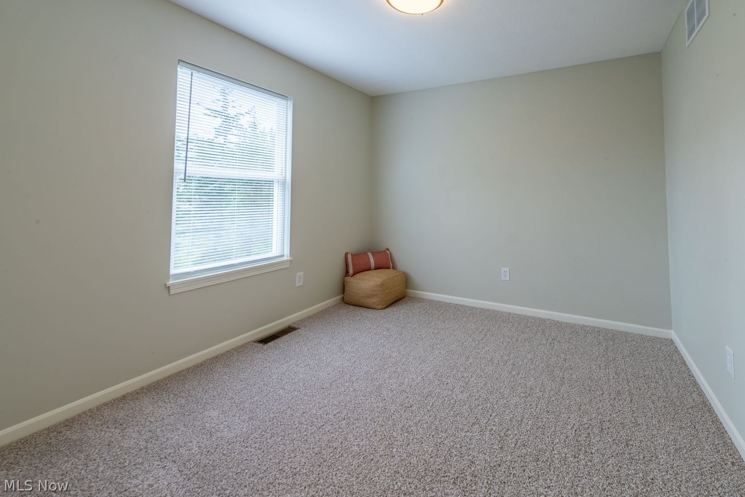 857 Longbrook Drive Wadsworth OH 44281