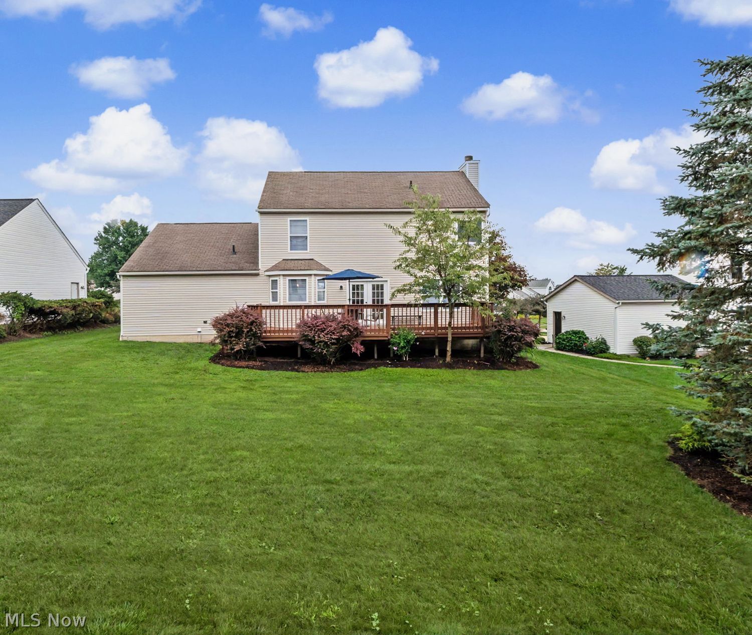 857 Longbrook Drive Wadsworth OH 44281