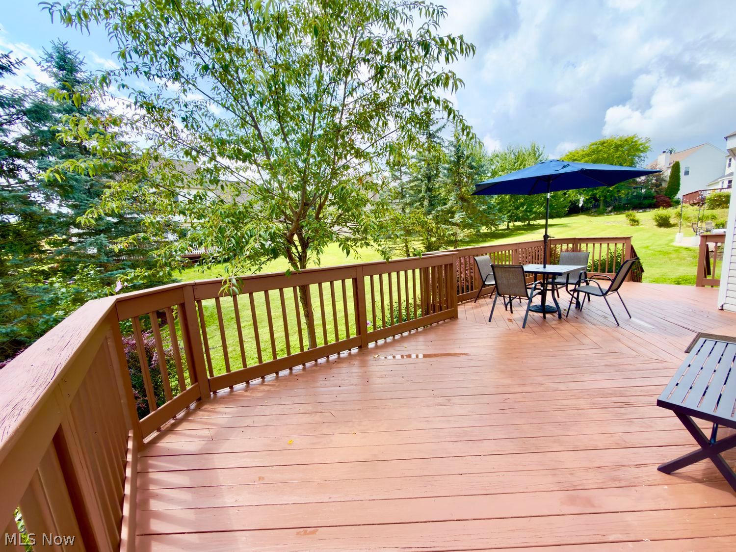 857 Longbrook Drive Wadsworth OH 44281