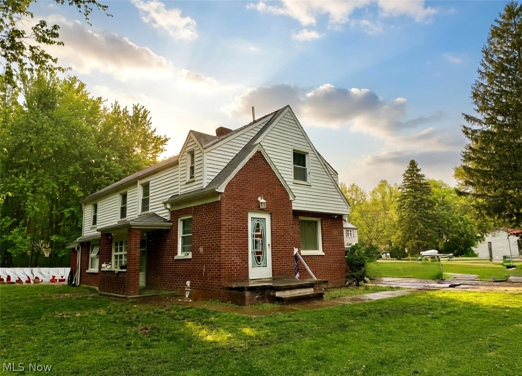 557 North Avenue Geneva OH 44041