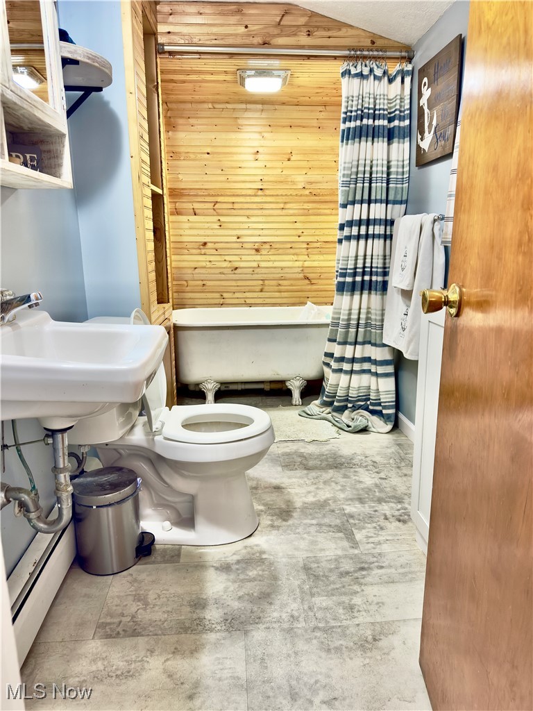 557 North Avenue Geneva OH 44041