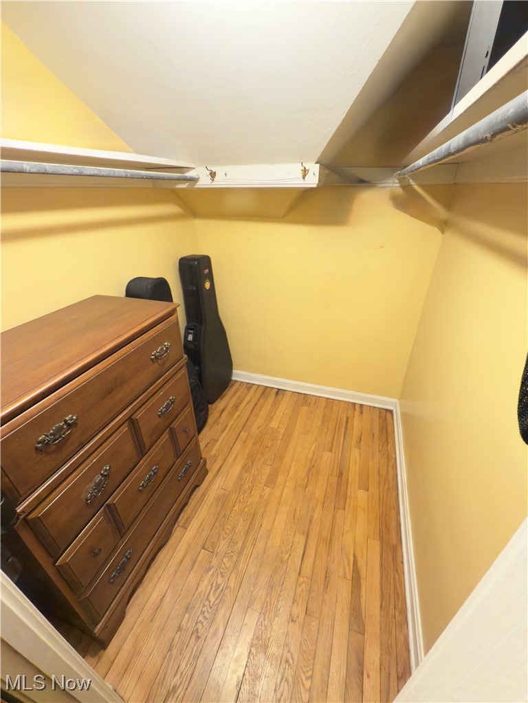 557 North Avenue Geneva OH 44041