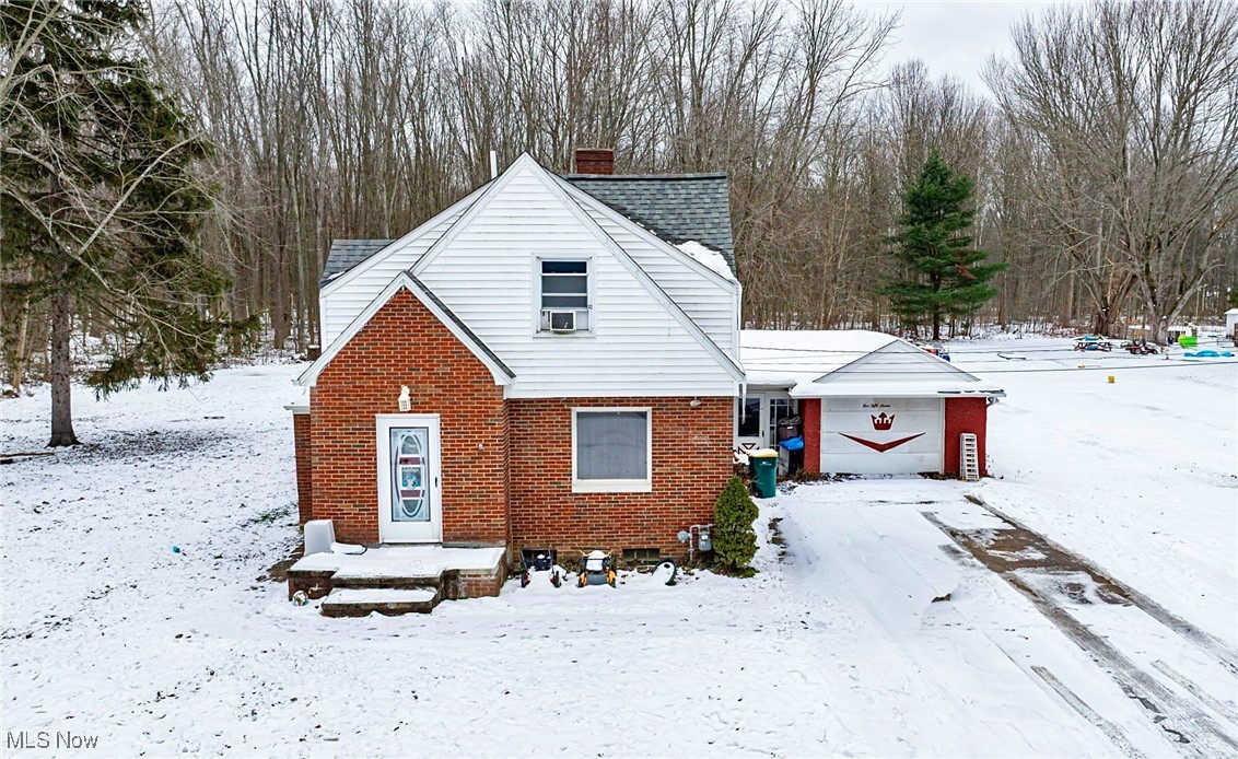 557 North Avenue Geneva OH 44041