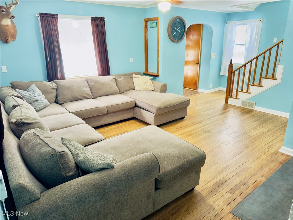 557 North Avenue Geneva OH 44041
