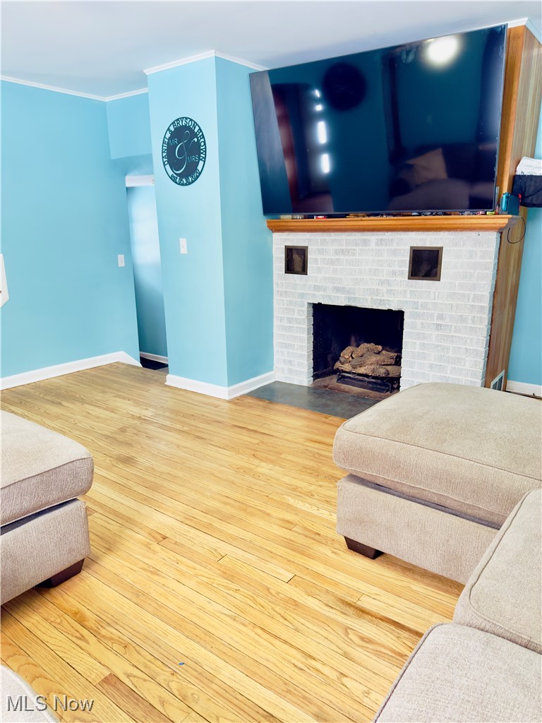 557 North Avenue Geneva OH 44041