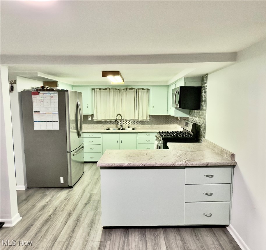 557 North Avenue Geneva OH 44041
