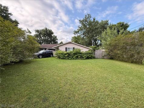 2786 Clermont Street Streetsboro OH 44241