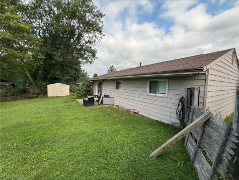 2786 Clermont Street Streetsboro OH 44241