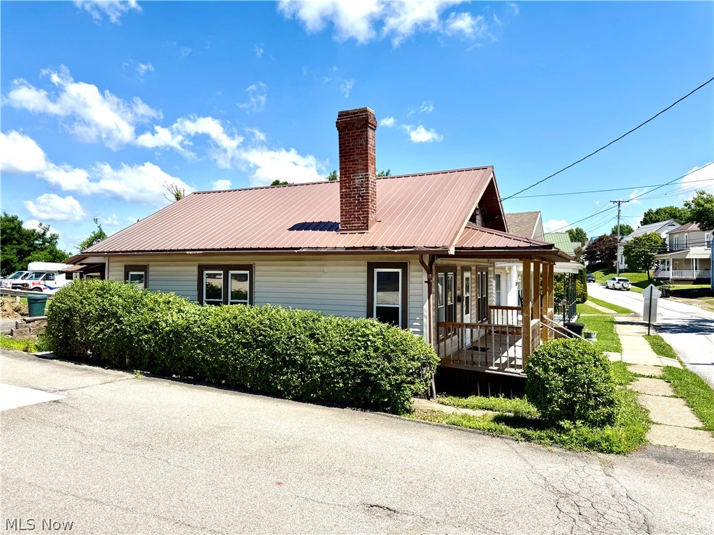 216 N Broadway Street Barnesville OH 43713
