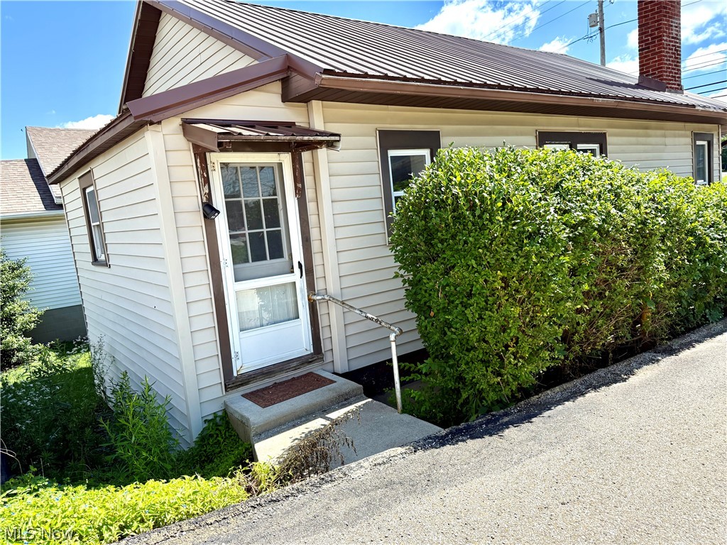 216 N Broadway Street Barnesville OH 43713