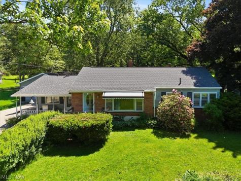 7836 State Route 44 Ravenna OH 44266