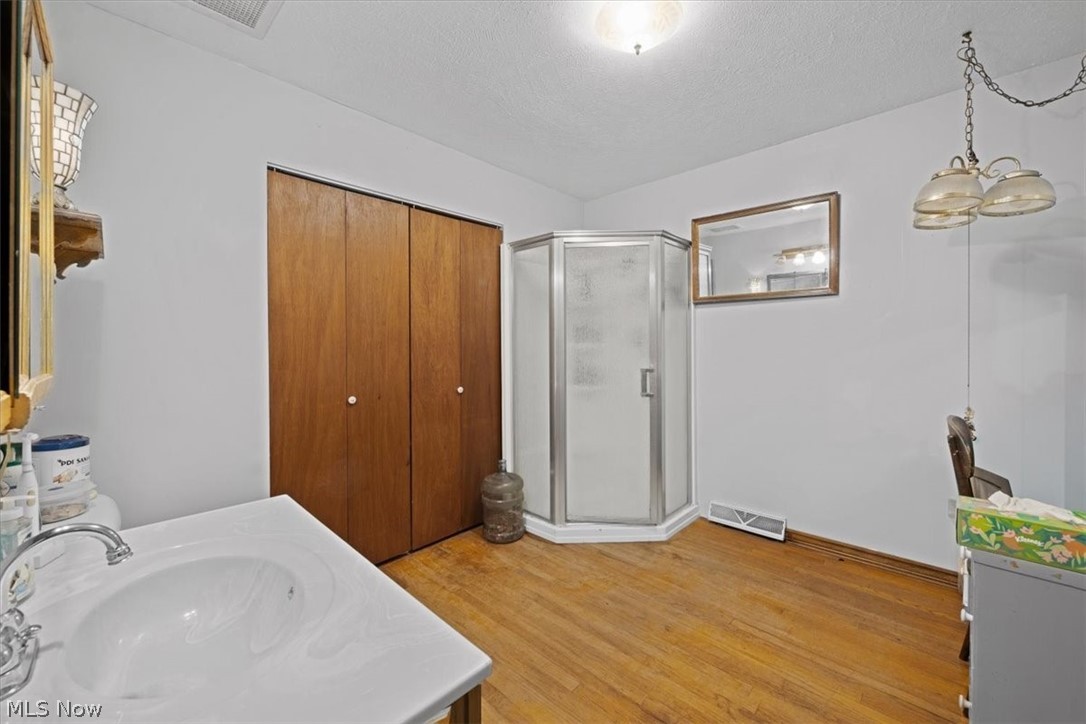 7836 State Route 44 Ravenna OH 44266