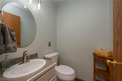 1150 Rolena Circle NW Canton OH 44708