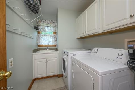 1150 Rolena Circle NW Canton OH 44708