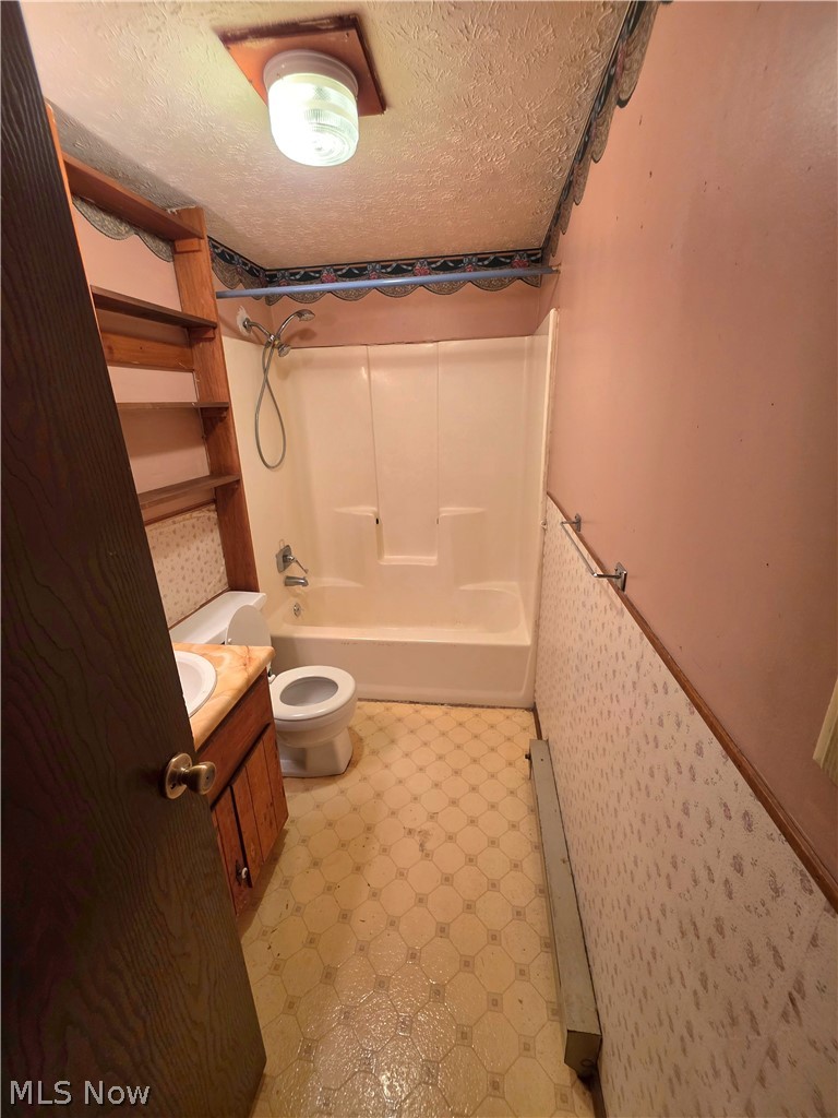 301 Shenandoah Drive Byesville OH 43723