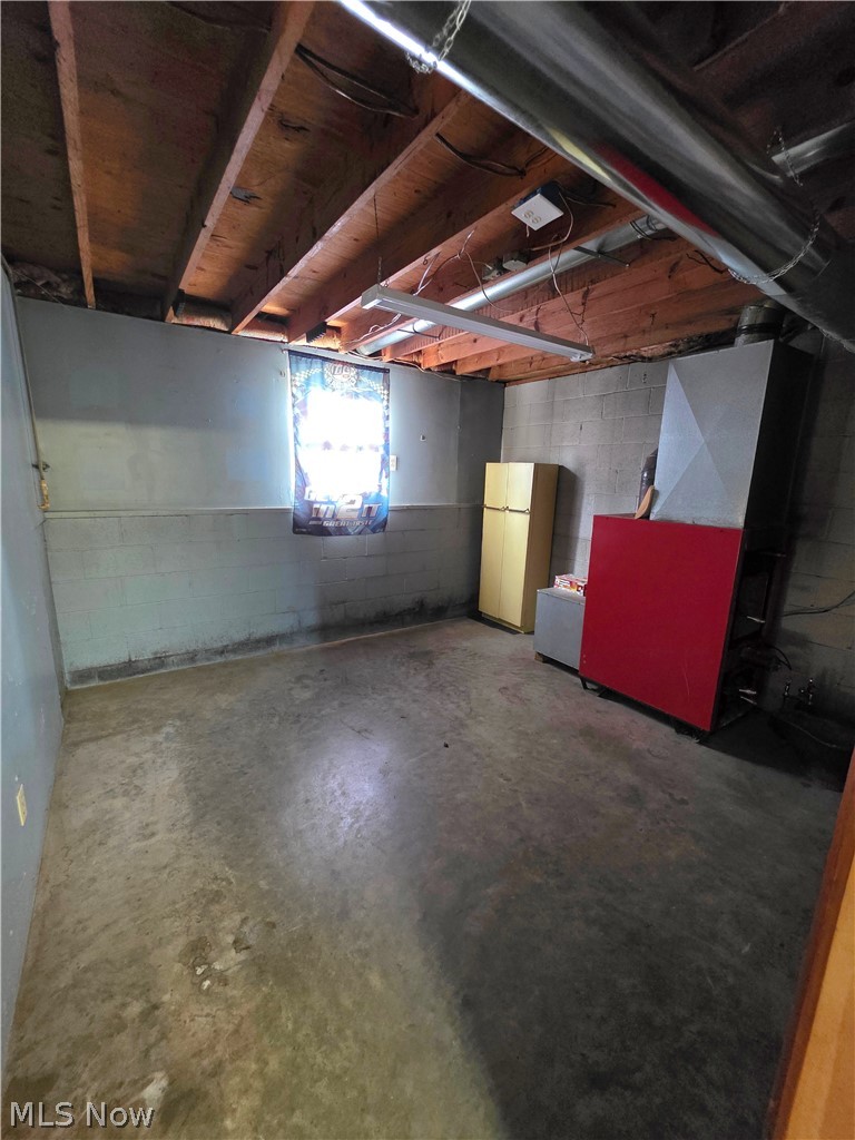 301 Shenandoah Drive Byesville OH 43723