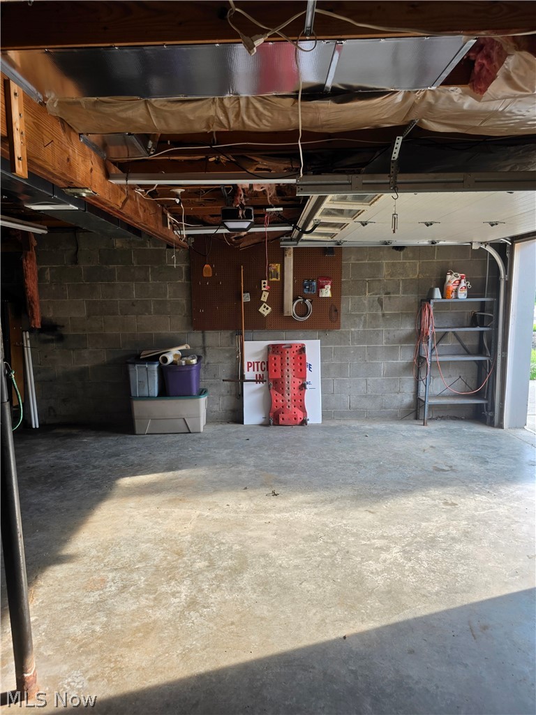 301 Shenandoah Drive Byesville OH 43723