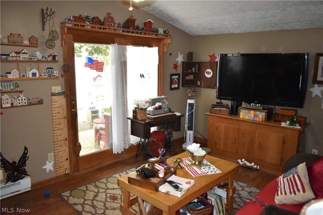 1220 Ivy Street Coshocton OH 43812