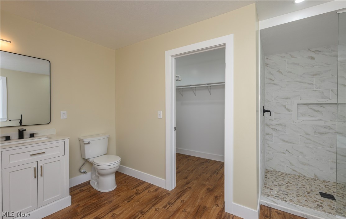 1545 Roanoke Avenue Uhrichsville OH 44683