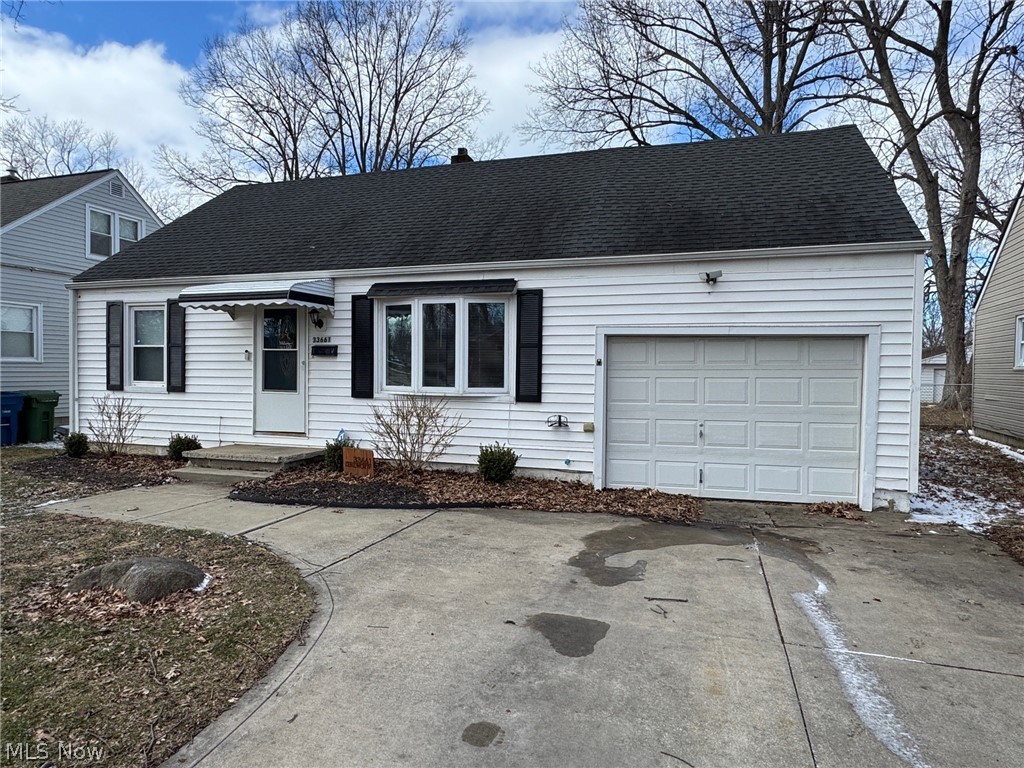 33661 Kenilworth Road Eastlake OH 44095