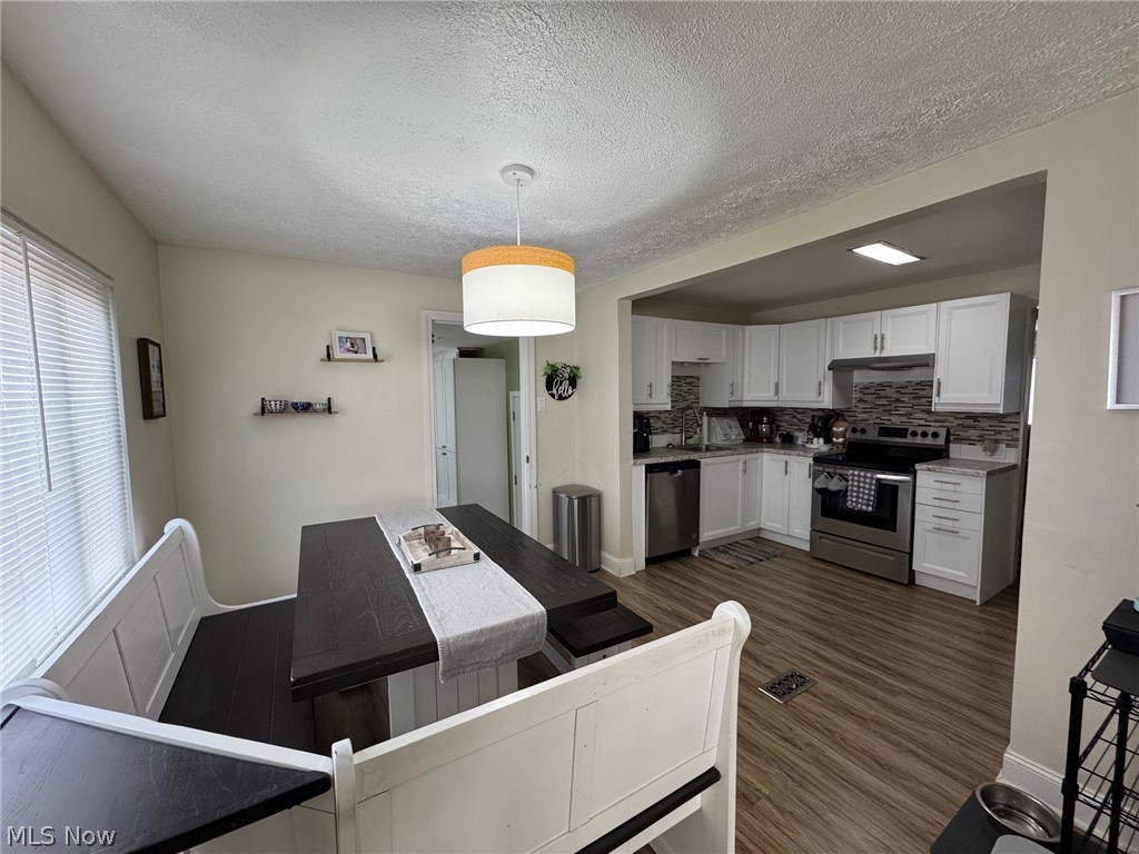 33661 Kenilworth Road Eastlake OH 44095