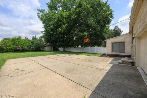 415 30th Street NW Canton OH 44709