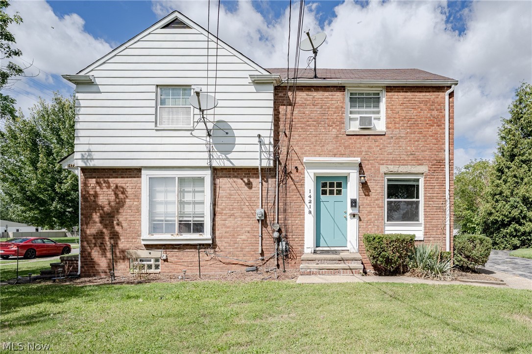 14218 Viola Avenue Cleveland OH 44111