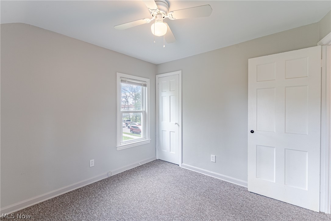 14218 Viola Avenue Cleveland OH 44111