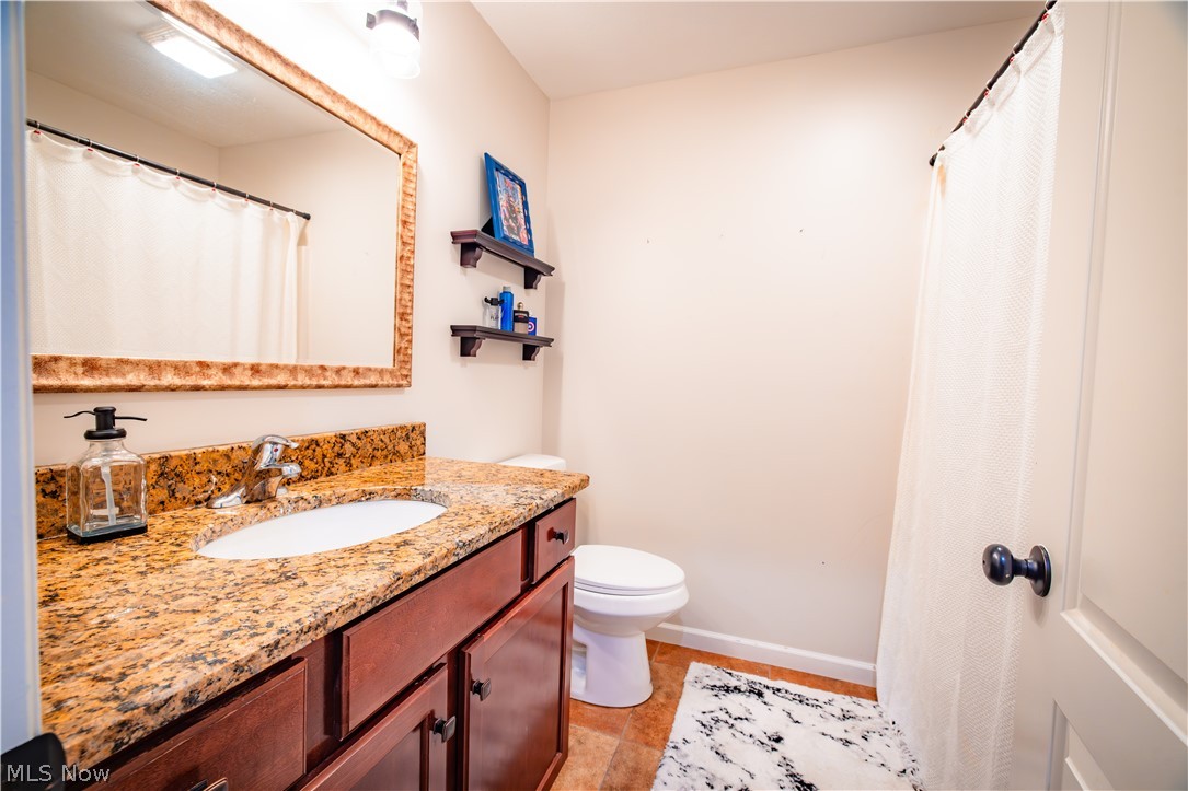 3318 Hampton Hall Poland OH 44514