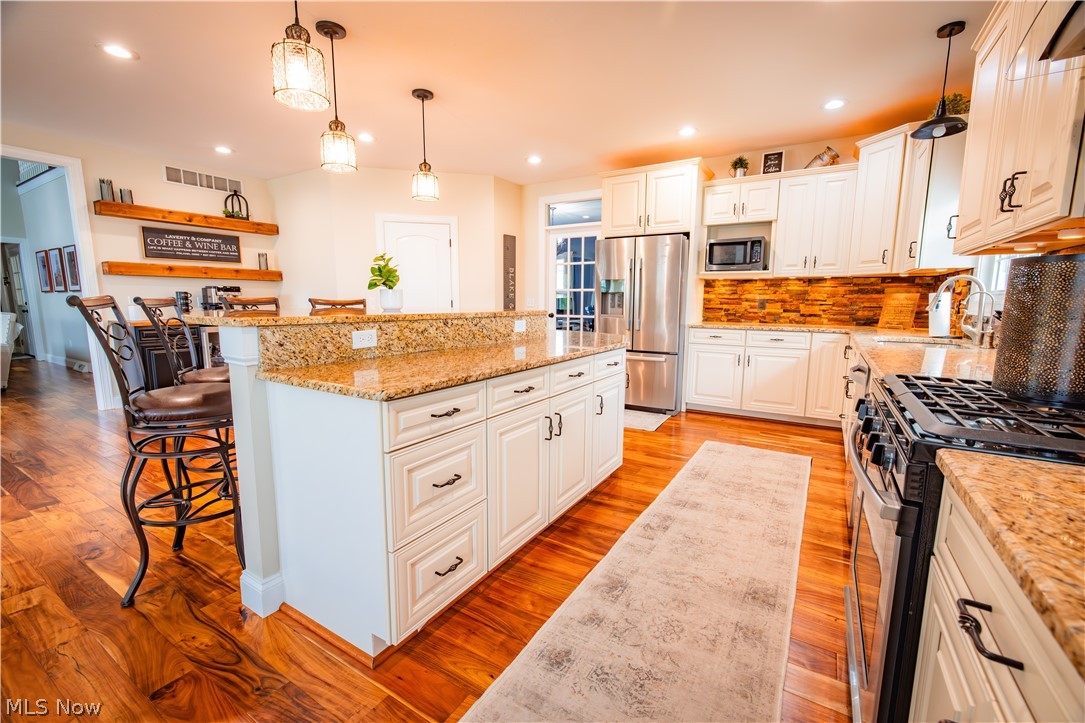3318 Hampton Hall Poland OH 44514