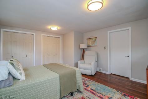 1243 Winston Road South Euclid OH 44121