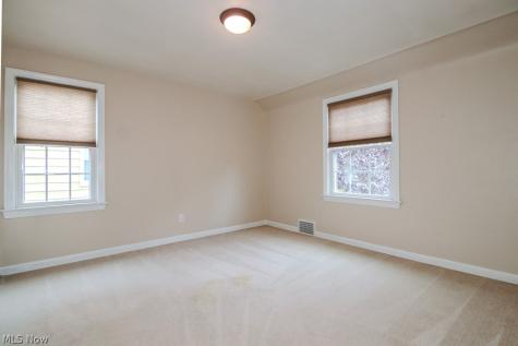 1243 Winston Road South Euclid OH 44121