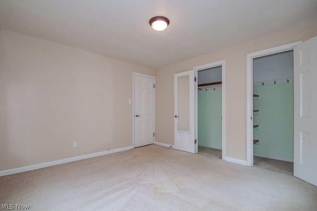 1243 Winston Road South Euclid OH 44121