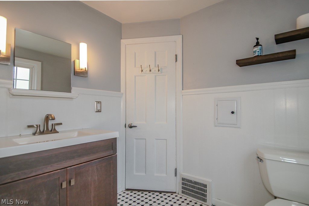 1243 Winston Road South Euclid OH 44121