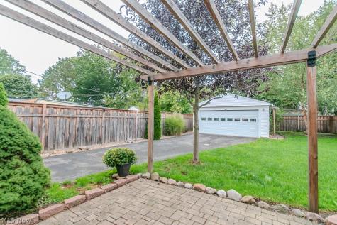 1243 Winston Road South Euclid OH 44121