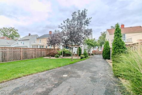 1243 Winston Road South Euclid OH 44121