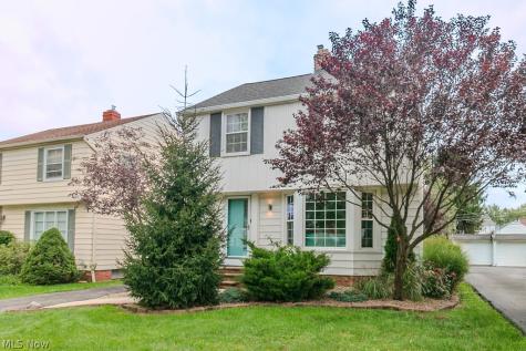 1243 Winston Road South Euclid OH 44121