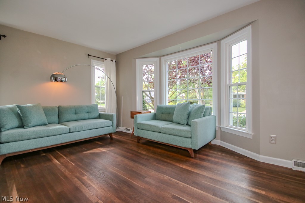 1243 Winston Road South Euclid OH 44121