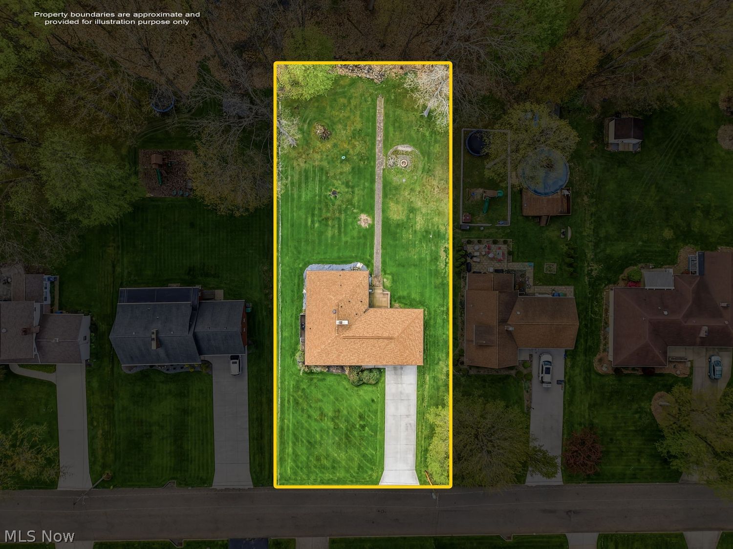 444 Grandview Avenue SE Hubbard OH 44425