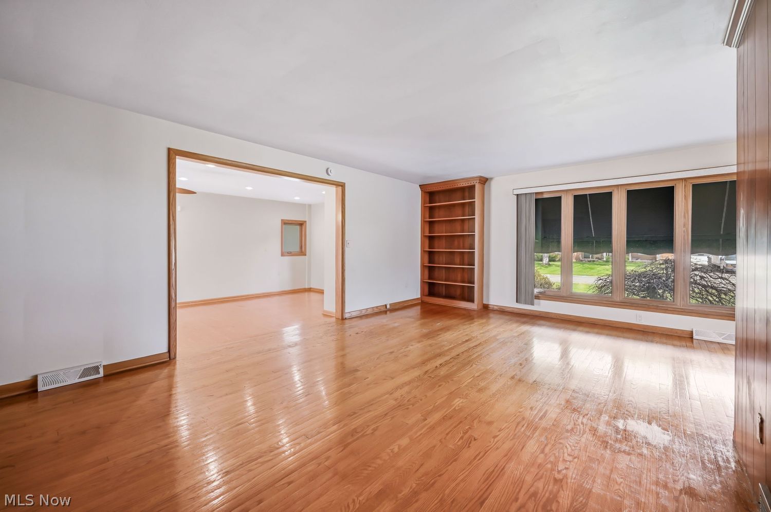 444 Grandview Avenue SE Hubbard OH 44425
