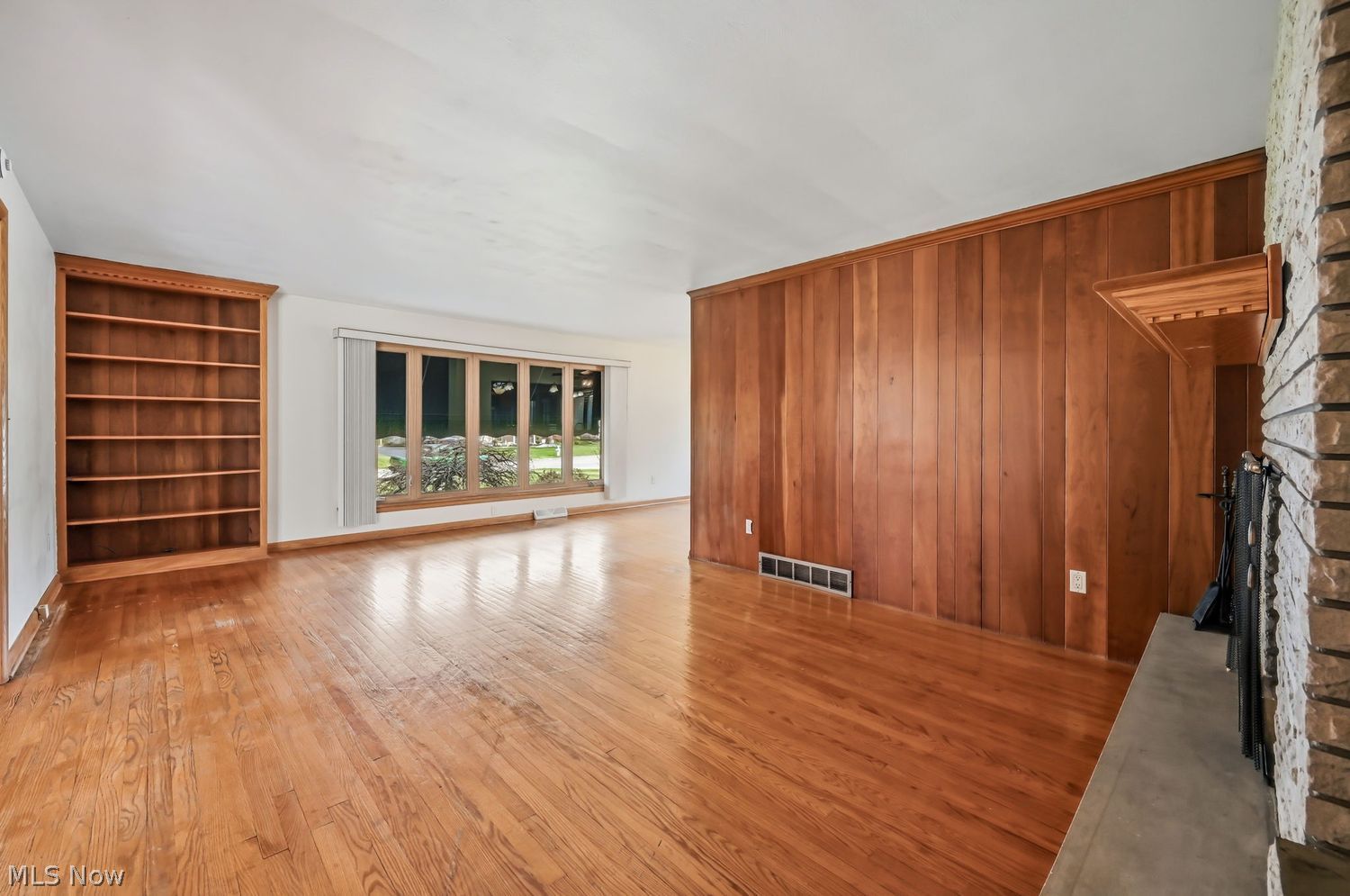 444 Grandview Avenue SE Hubbard OH 44425