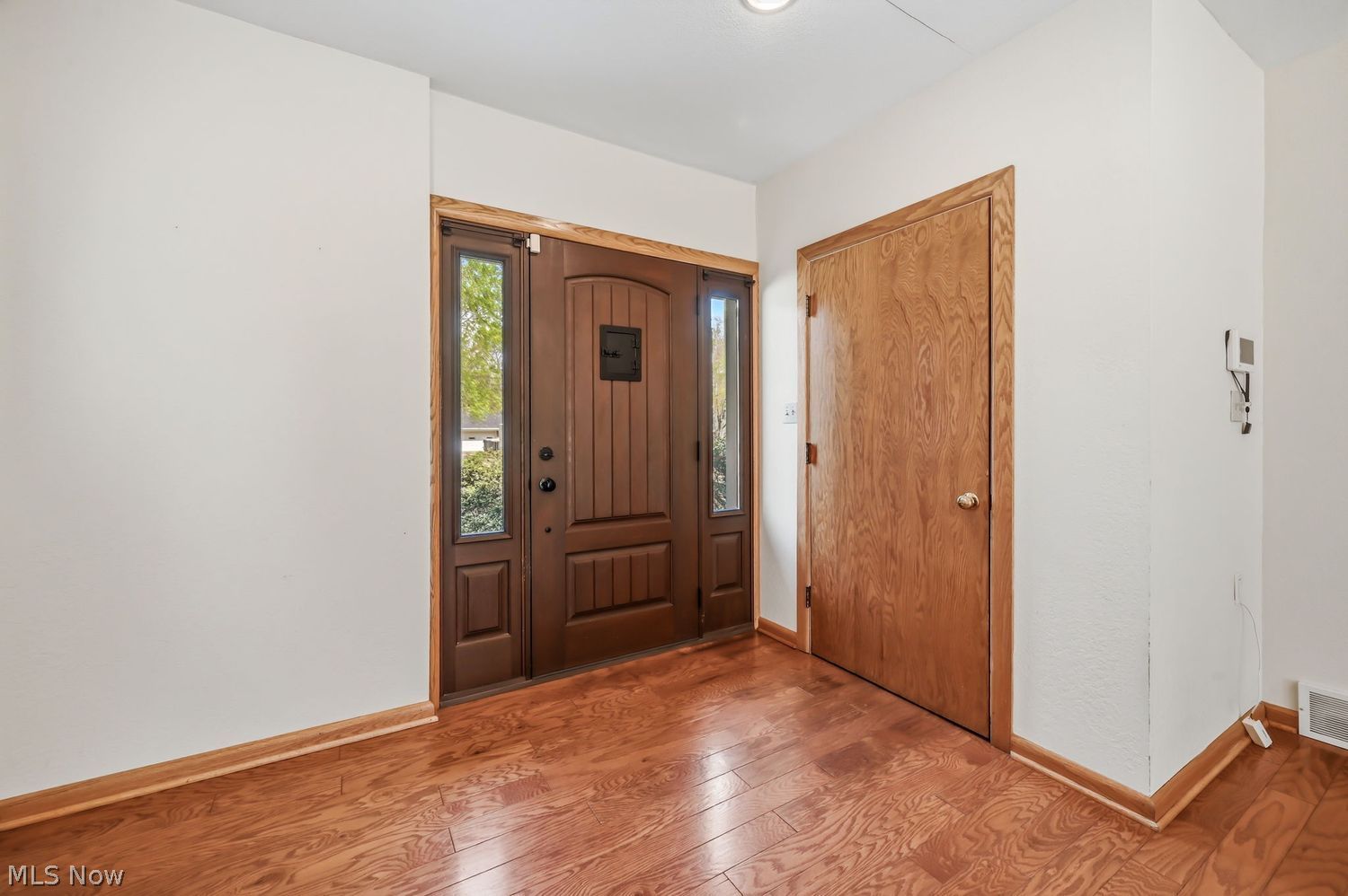 444 Grandview Avenue SE Hubbard OH 44425