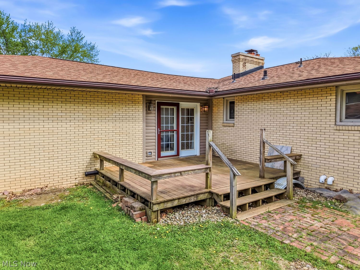 444 Grandview Avenue SE Hubbard OH 44425