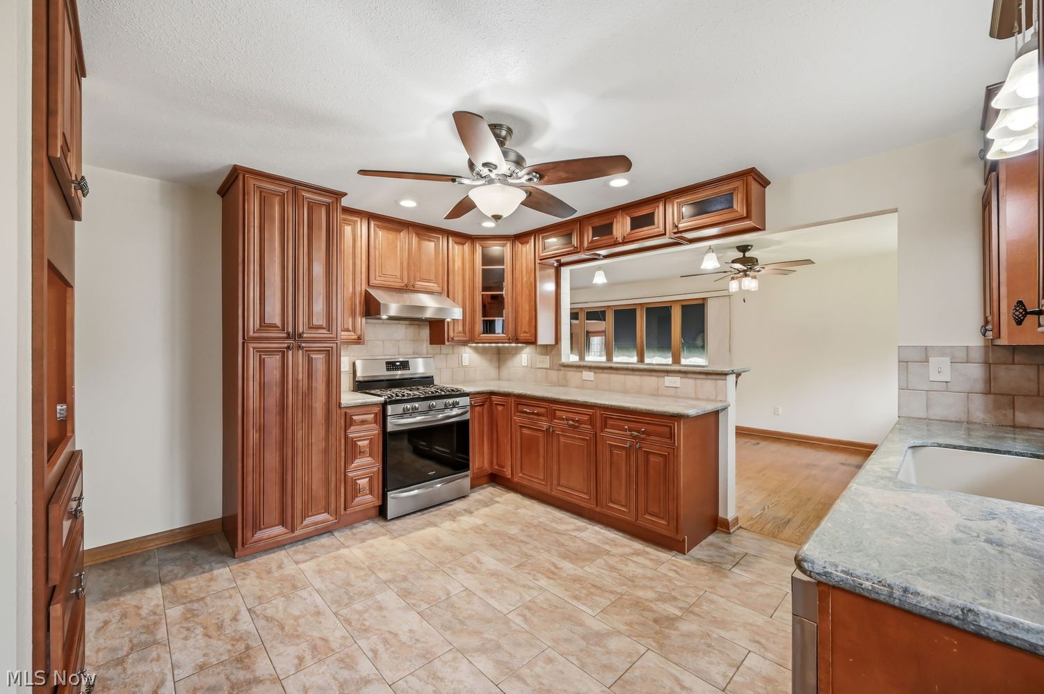 444 Grandview Avenue SE Hubbard OH 44425