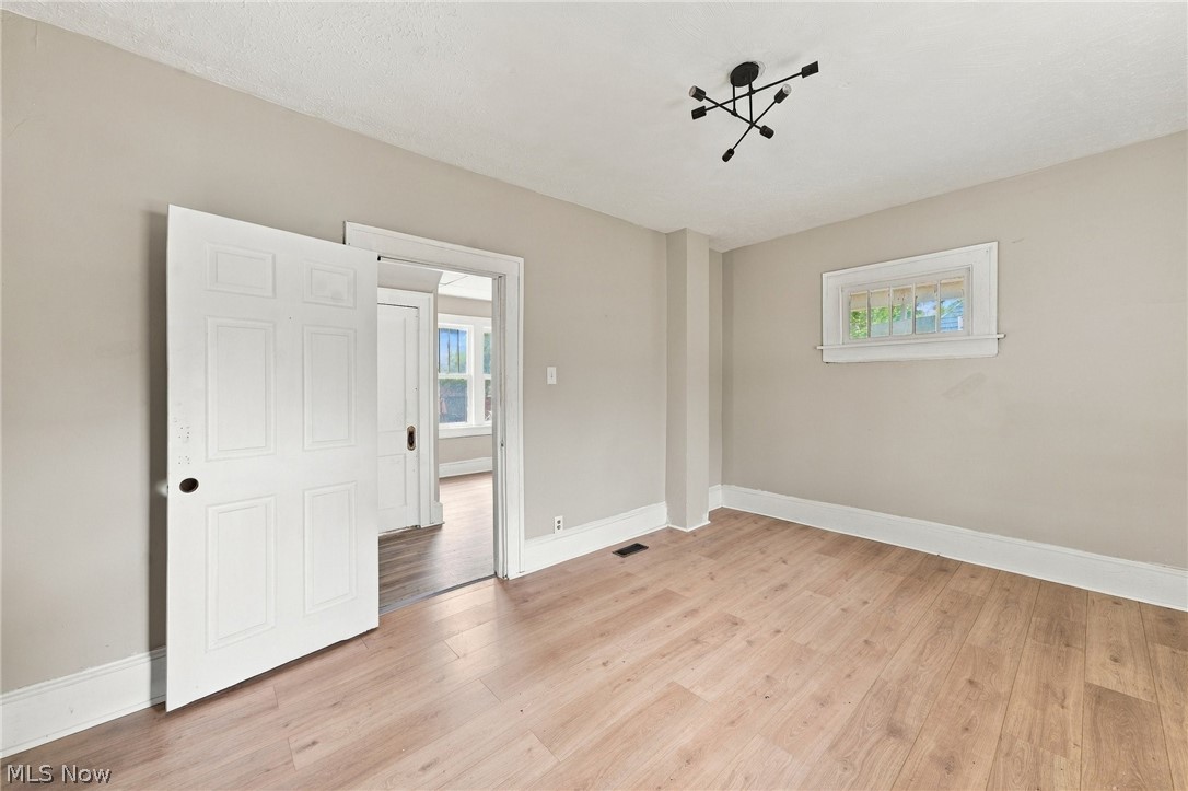 1013 Celina Avenue Akron OH 44307