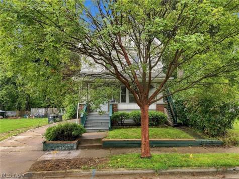 1013 Celina Avenue Akron OH 44307