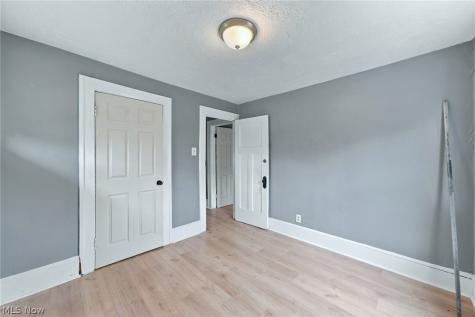 1013 Celina Avenue Akron OH 44307