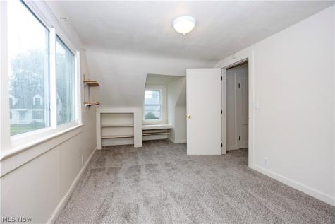 742 Mckinley Street Wooster OH 44691