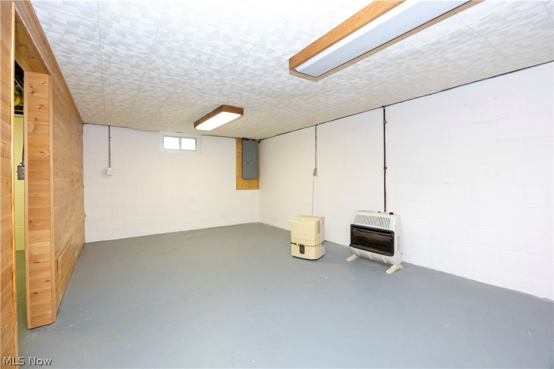 742 Mckinley Street Wooster OH 44691