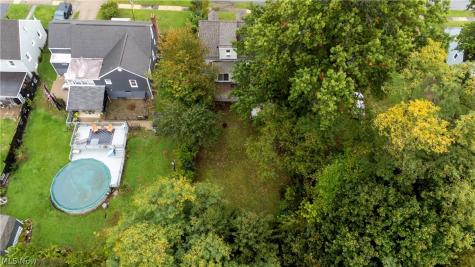 742 Mckinley Street Wooster OH 44691